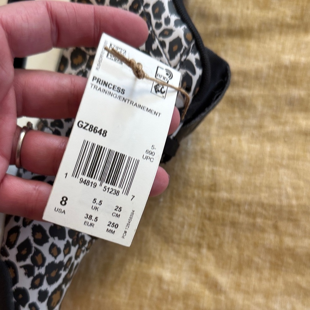 Reebok Princess Leopard print sneakers - Picture 9 of 17
